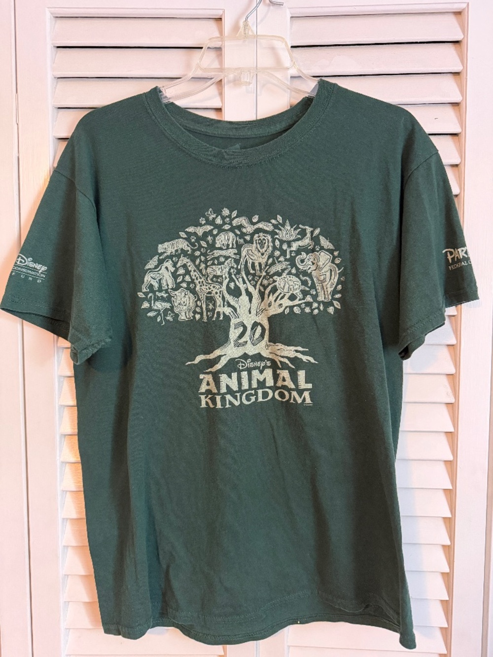 Limited Edition Disney Animal Kingdom 20th Anniversary Shirt (M)